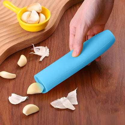 Silicone Garlic Peeler Tube- Garlic Roller Peeling Tube Tool Garlic Odorfree Peel Garlic Easy Roll Tube Useful Kitchen Gadgets (Green)