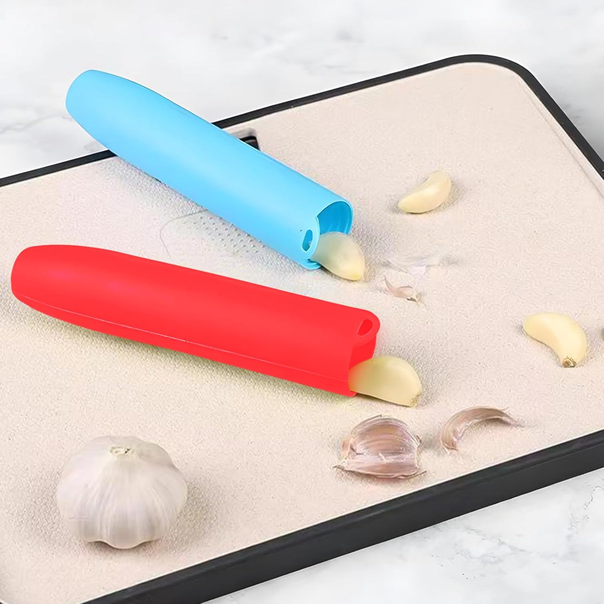 Silicone Garlic Peeler Tube- Garlic Roller Peeling Tube Tool Garlic Odorfree Peel Garlic Easy Roll Tube Useful Kitchen Gadgets (Green)