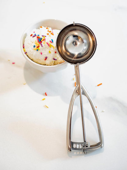 Small Cookie Scoop, 18/8 Stainless Steel, 2 Tsp, Size #100