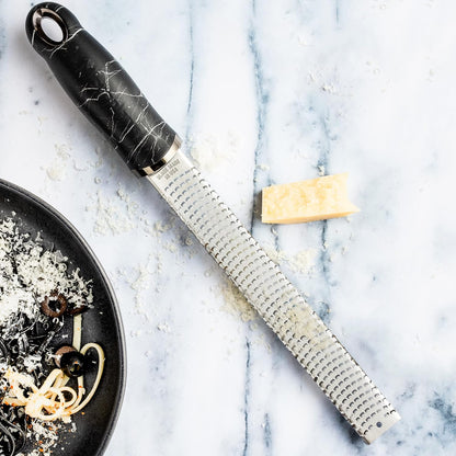 Premium Classic Series Zester 18/8, Black - Lemon Zester & Cheese Grater & Vegetable Grater - Citrus, Parmesan Cheese, Garlic, Ginger, Nutmeg, Chocolate - Stainless Steel Grater