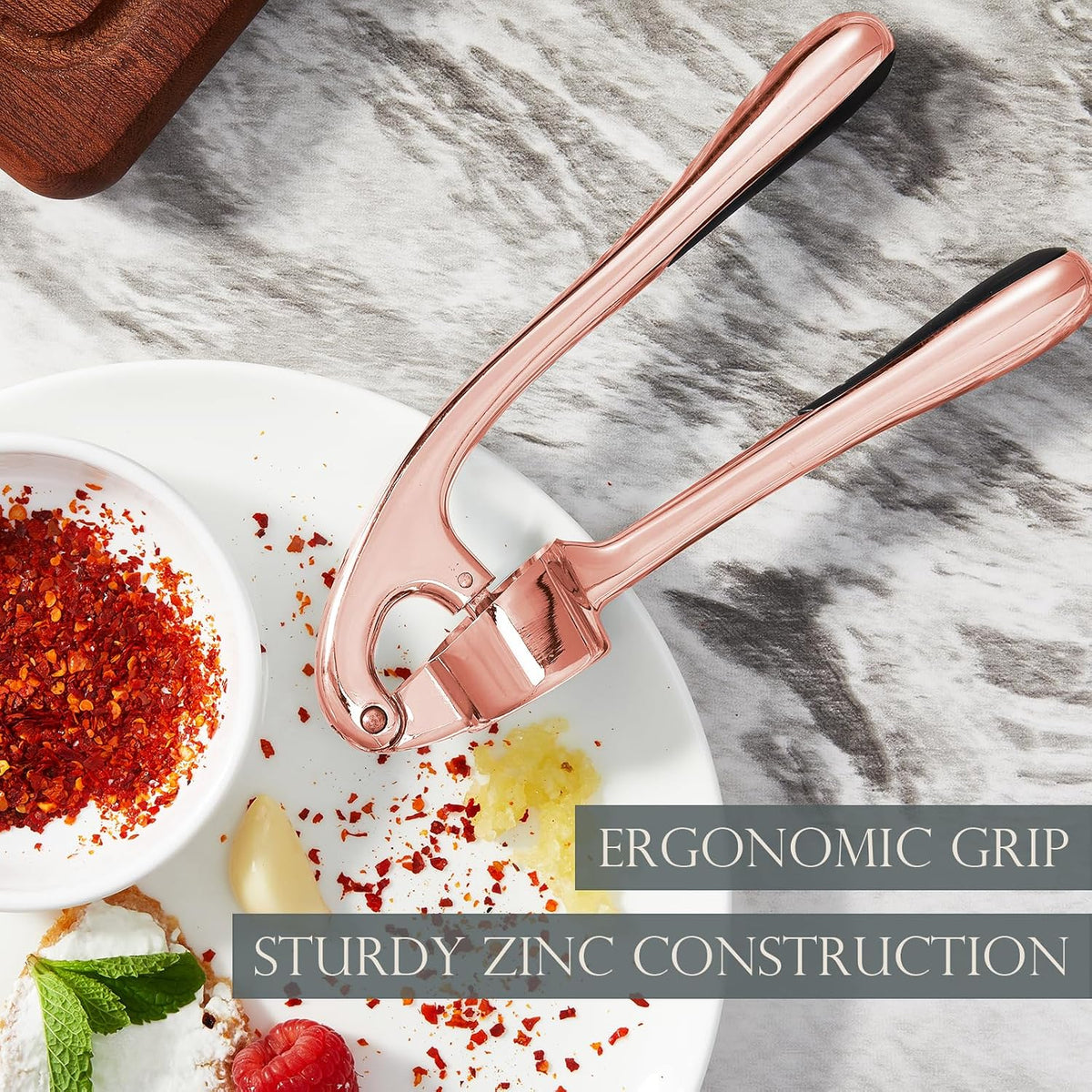 High Effective Premium Garlic Press Set, With Silicone Garlic Peeler & Brush, Heavy Duty Garlic Mincer, Easy to Squeeze and Clean, Rust Proof & Dishwasher Safe - Rose Gold