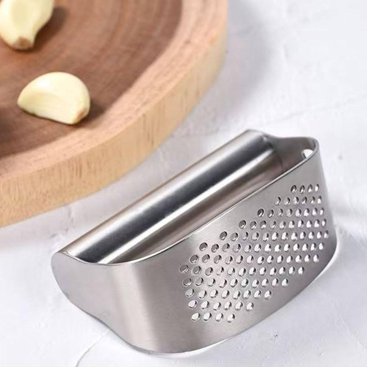 Garlic Press Rocker, Crusher Grinder Masher Bottle opener, Portable Manual Stainless Steel Wide Handle Garlic Crusher with Peeler(Style1-2pcs)