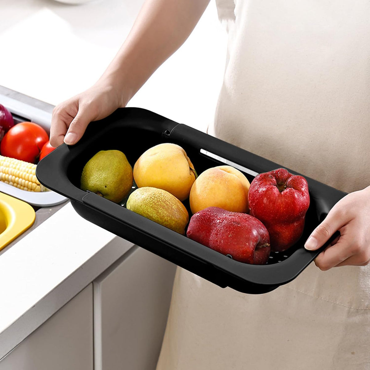 Collapsible Sink Colanders and Strainers Basket Over the Sink Colander Collapsible Colander Extendable Plastic Fruit Vegetable Strainer Drainer Basket for Kitchen(Length 14.3 inch-19.4 inch) (Pink)