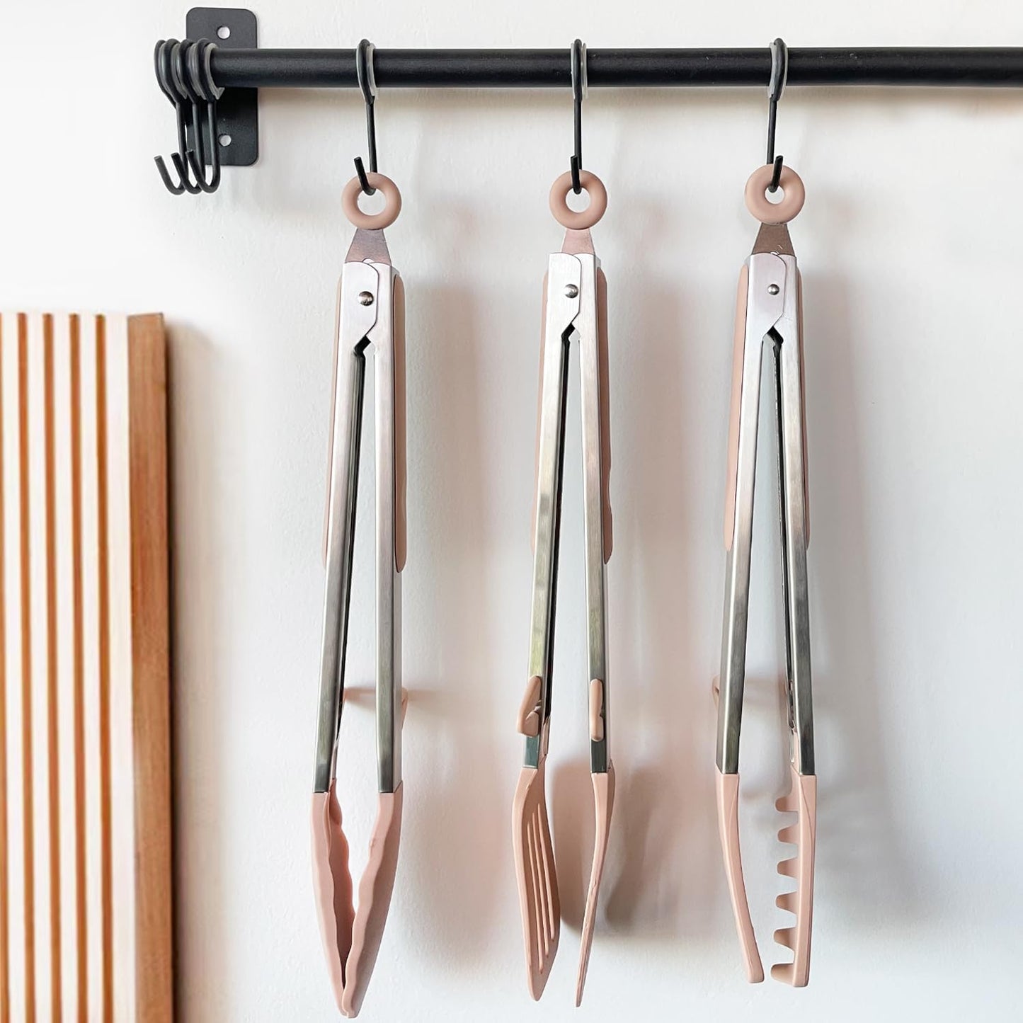 9" Kitchen Tongs for cooking with Silicone Tips, 3Pcs Serving Tongs, Green | Small Silicone Tongs mit kickstand, Food Grade, 3 different type of tongs, Stainless Steel