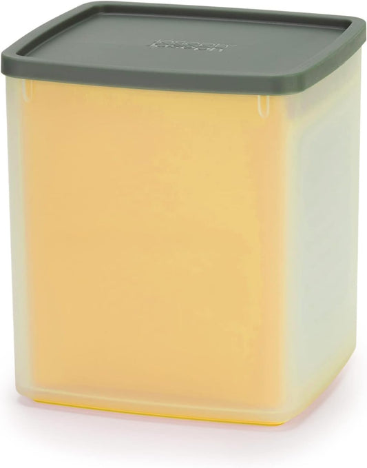 Duo Box Grater with collecting base
