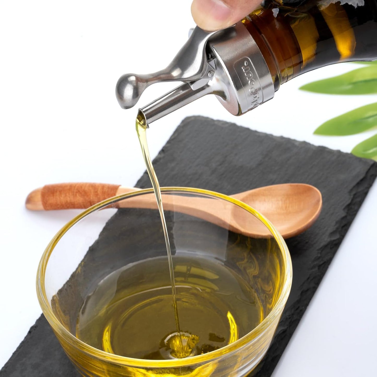 500ml Green Olive Oil Dispenser Bottle,17oz Glass Oil and Vinegar Cruet | with Pourers and Funnel,Oil Bottles for Kitchen, Dispenser Bottle with Drip Free Spouts