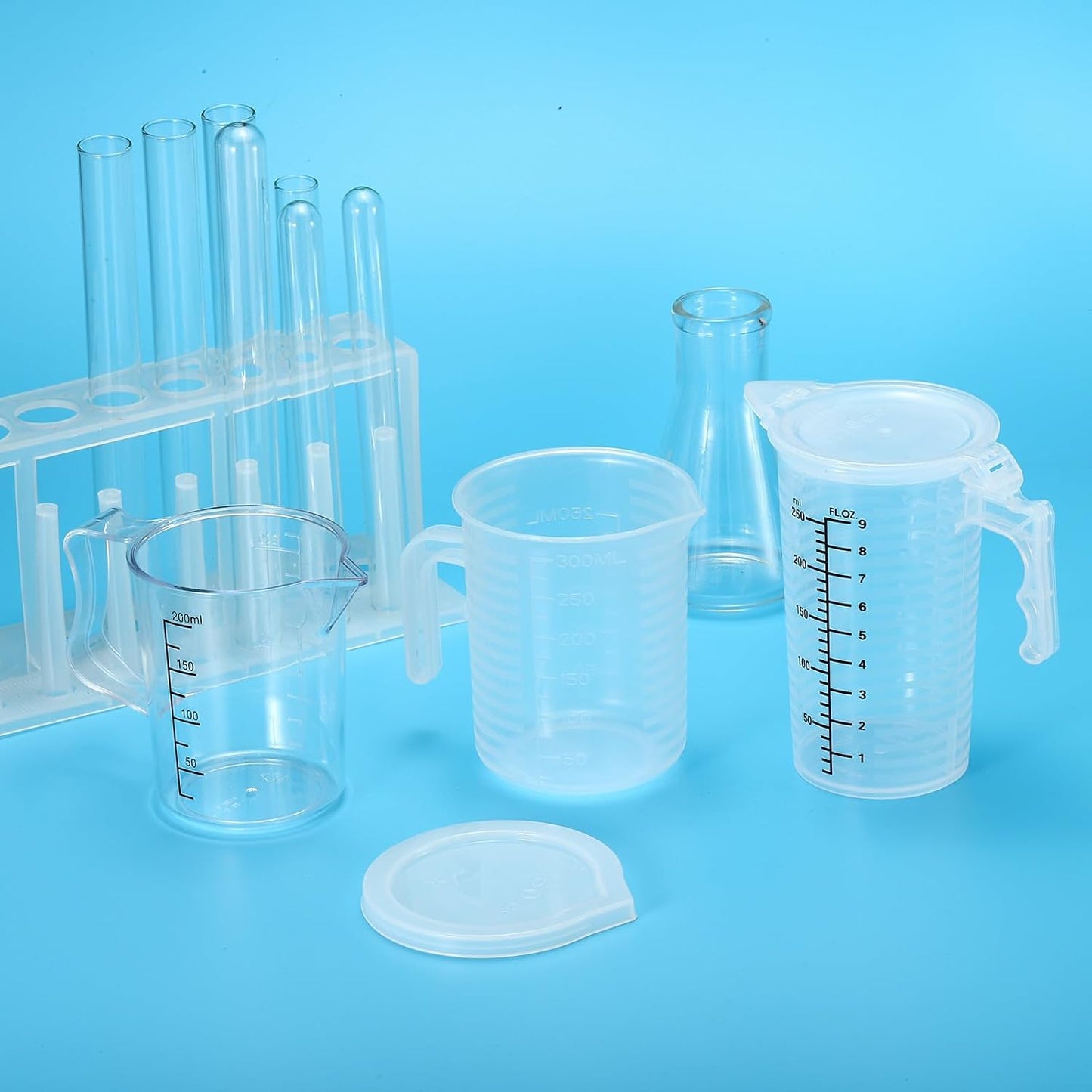 Graduated Beaker, 100ml PP Plastic Liquid Measuring Cup Double Sided Black Graduations with Handle Lid and Spout for Lab Kitchen Home