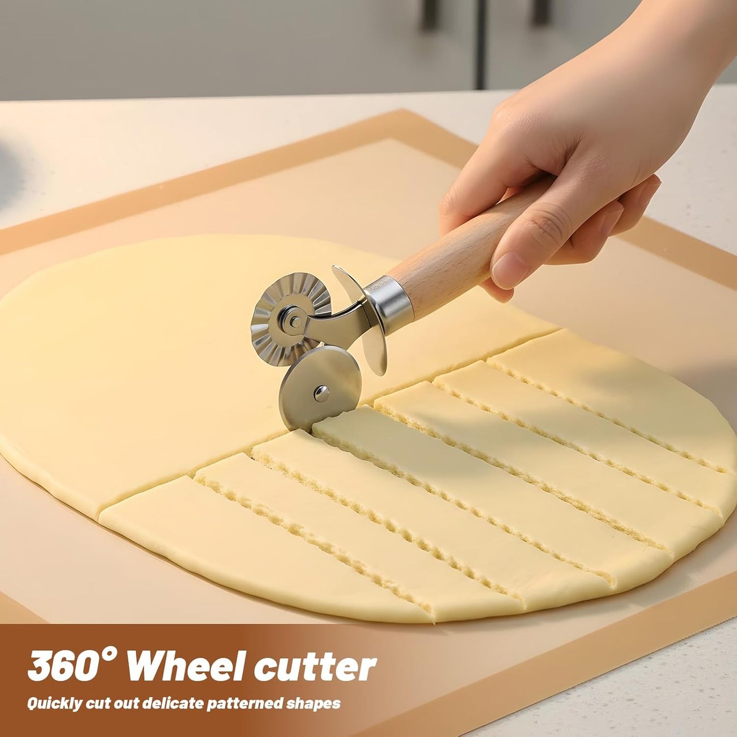 Ravioli Cutter Wheel Fluted Pasta Pastry Cutter Wheel Wooden Handle Pastry Crimper for Pasta Pizza Ravioli Home Kitchen Cookie