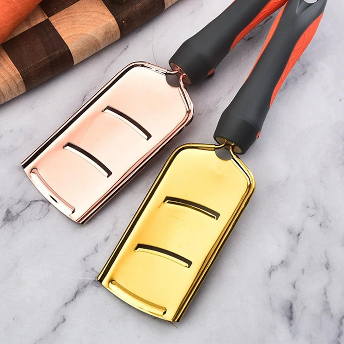 Professional Cheese Grater, Gold Stainless Steel Cheese Grater Handheld, Grater Hand Crank, Practical Kitchen Gadgets, Graters for Cheese, Chocolate, Spices (Medium Coarse)