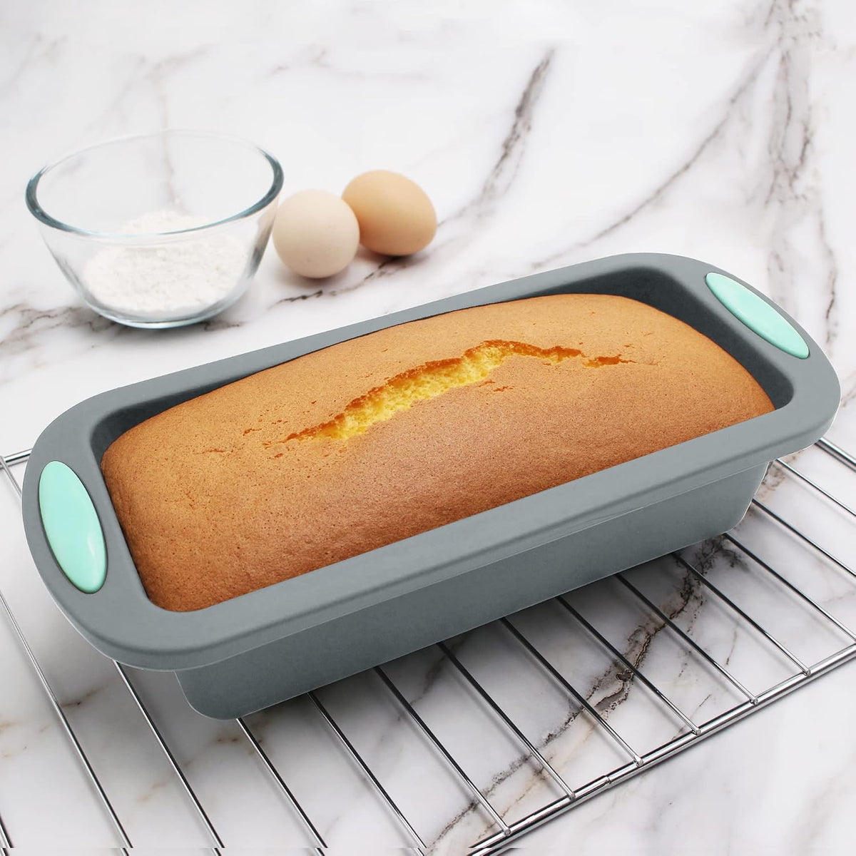 45 Pieces Silicone Bakeware Set, Heat Resistant Baking Pans, Nonstick Baking Molds for Cake, Bread and Cupcake, with Measuring Cups and Spoons Set, Light Grey