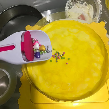 1pcs Cake Batter Distribution Scoop, One-Touch Sliding Button Dispenses Batter, Home Batter Dispenser Baking Tool