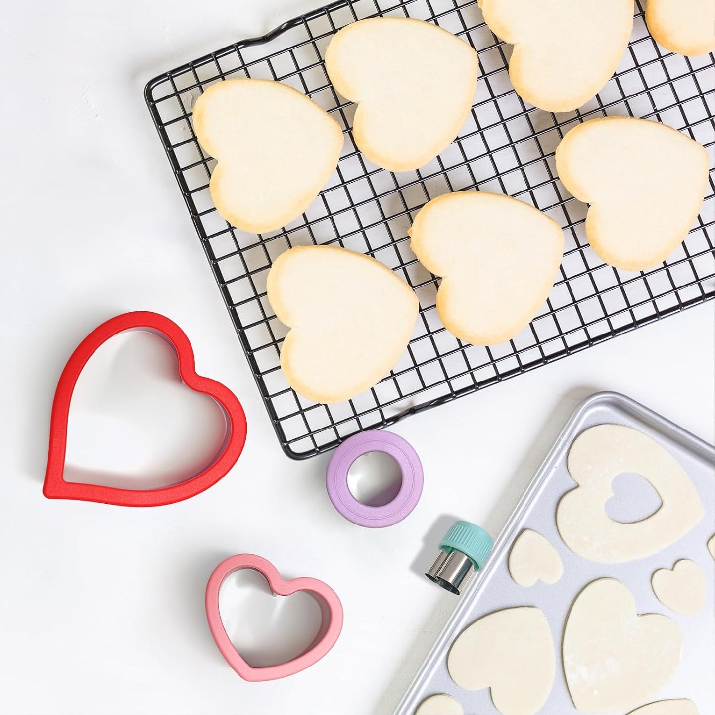 Round Cookie Cutter Set – 4 Different Sizes of Stainless Steel Biscuit Cutters for Baking, Donut, English Muffin, and More