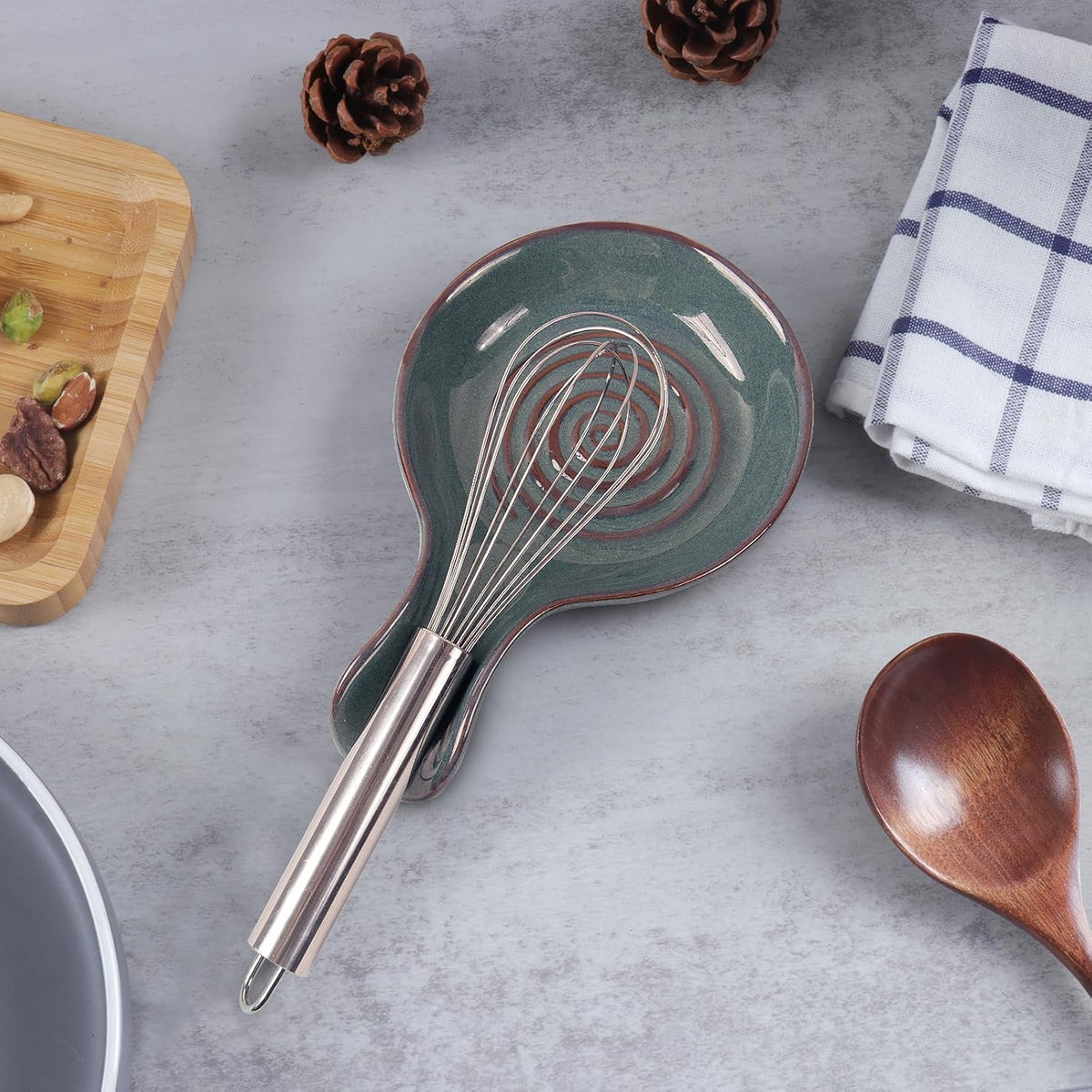 Spoon Rest for Kitchen, Ceramic Spoon Holder for Stove Top, Cooking Spoon Holder,Heat Resistant Utensil Rest for Countertop, Dishwasher Safe, Blue (1 pcs)