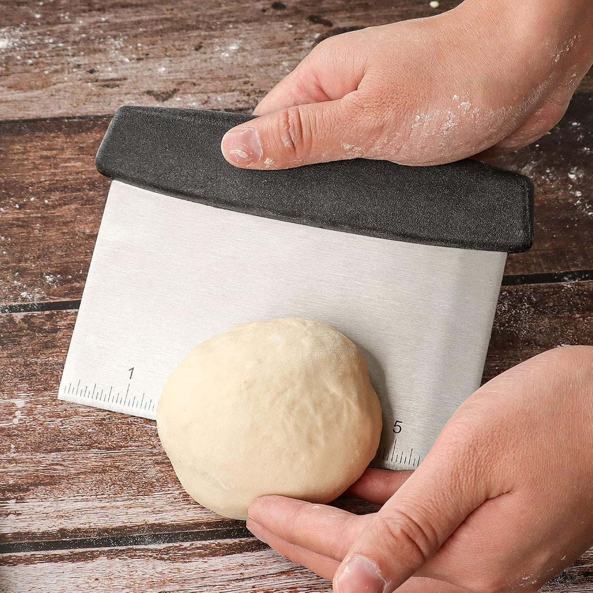 Pasta Scraper with Handle and Measuring Scale, Bench Scraper with Stainless Steel Blade for Food Grade 7 Inch Pasta Scraper Black