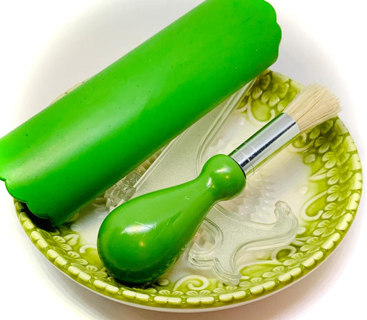 Premium Ceramic Garlic Grater Plate Set - Green Embossed | Includes 5.25" Plate, Peeler, Brush, and Stand - For Strawberries, Ginger, Chocolate, Cheese, and more - Make your own puree!