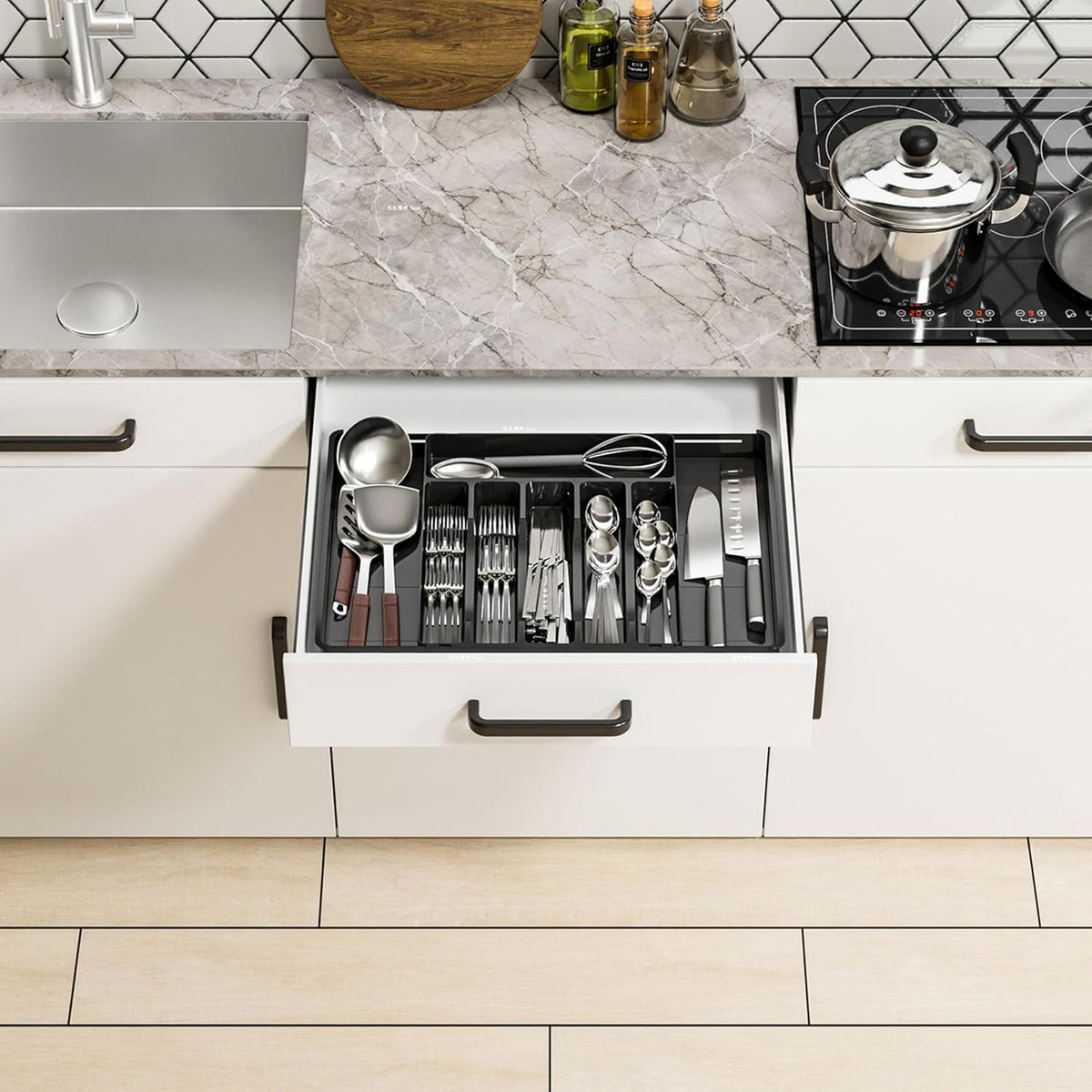BPA-Free Expandable Utensil Drawer Organizer - Clear Plastic Adjustable Storage Tray for Kitchen Flatware, Knives, Forks and Spoons
