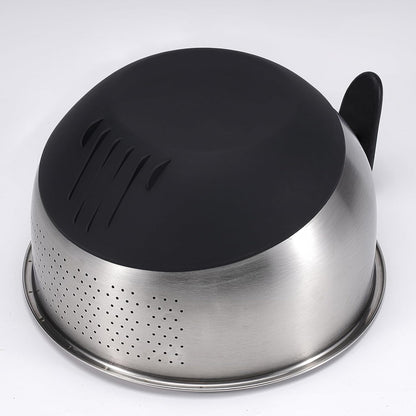 Stainless Steel Kitchen Strainers and Colanders with Cheese Grater