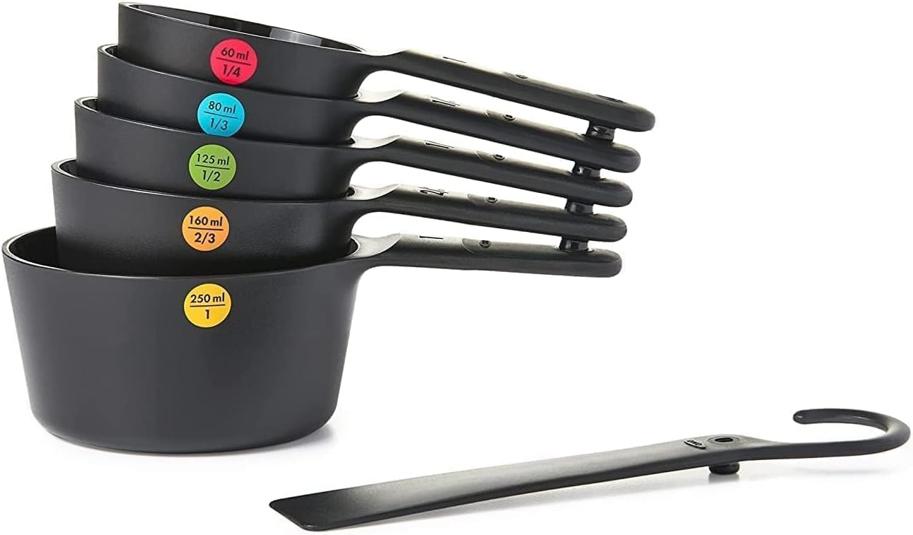Good Grips 6-Piece Plastic Measuring Cups- White