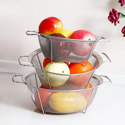 Stainless Steel Mesh Colander Strainer Basket, 3 Quart Fine Mesh Net Colander with Heavy Duty Handles & Wide Rim & Resting Feet for Strain, Drain, Rinse, Fry, Steam or Cook Vegetables & Pasta