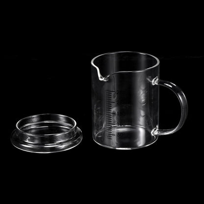 250ml Glass Measuring Cup, 3.3 Borosilicate Graduated Black Printed Scale Liquid Measure Cups Beaker with Glass Lid and V-Shaped Spout for Kitchen