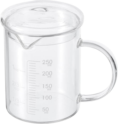 250ml Glass Measuring Cup, 3.3 Borosilicate Graduated Black Printed Scale Liquid Measure Cups Beaker with Glass Lid and V-Shaped Spout for Kitchen