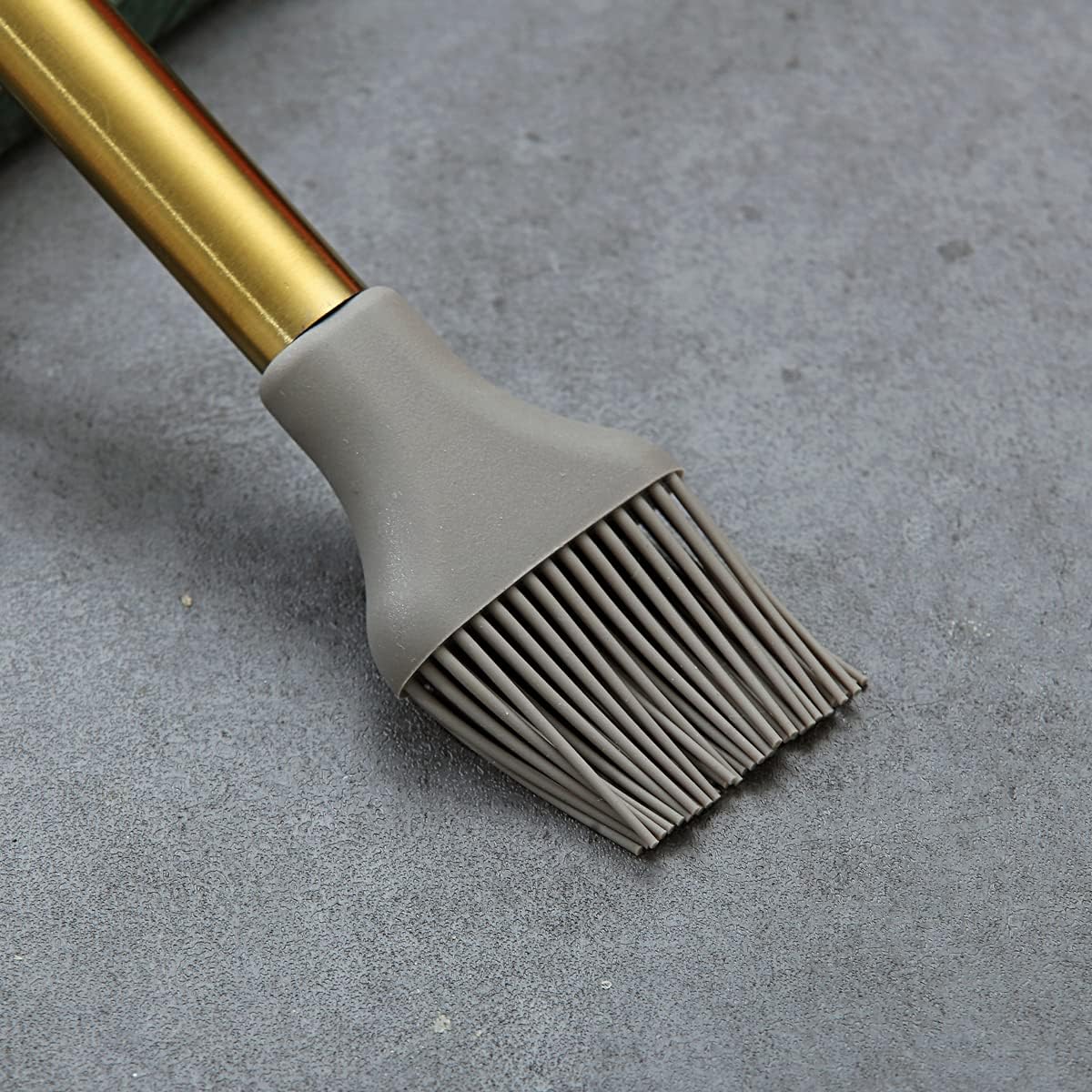 Gold Basting Brush, Non-stick Silicone Kitchen Brush For Cooking With Titanium Gold Plating Handle, Barbeque Brush, Pastry Brush, BBQ Brush, Dishwasher Safe, Easy to Clean