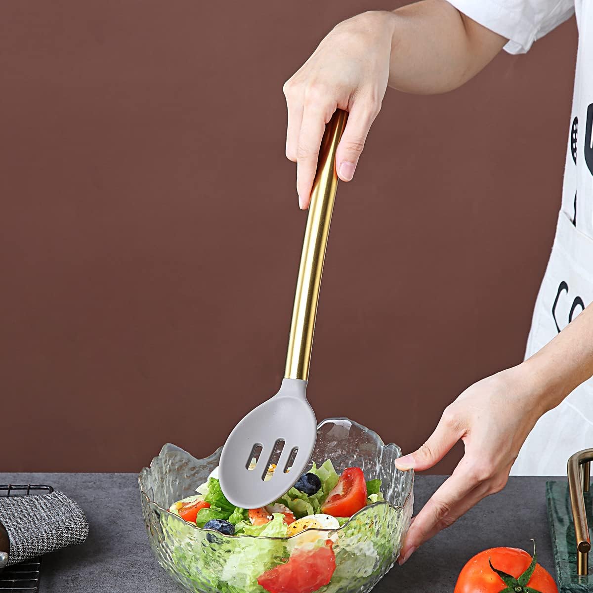 Gold Basting Brush, Non-stick Silicone Kitchen Brush For Cooking With Titanium Gold Plating Handle, Barbeque Brush, Pastry Brush, BBQ Brush, Dishwasher Safe, Easy to Clean