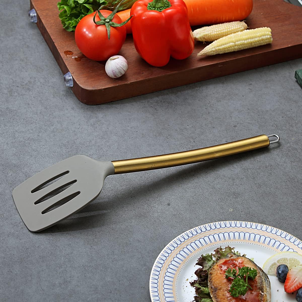 Gold Basting Brush, Non-stick Silicone Kitchen Brush For Cooking With Titanium Gold Plating Handle, Barbeque Brush, Pastry Brush, BBQ Brush, Dishwasher Safe, Easy to Clean