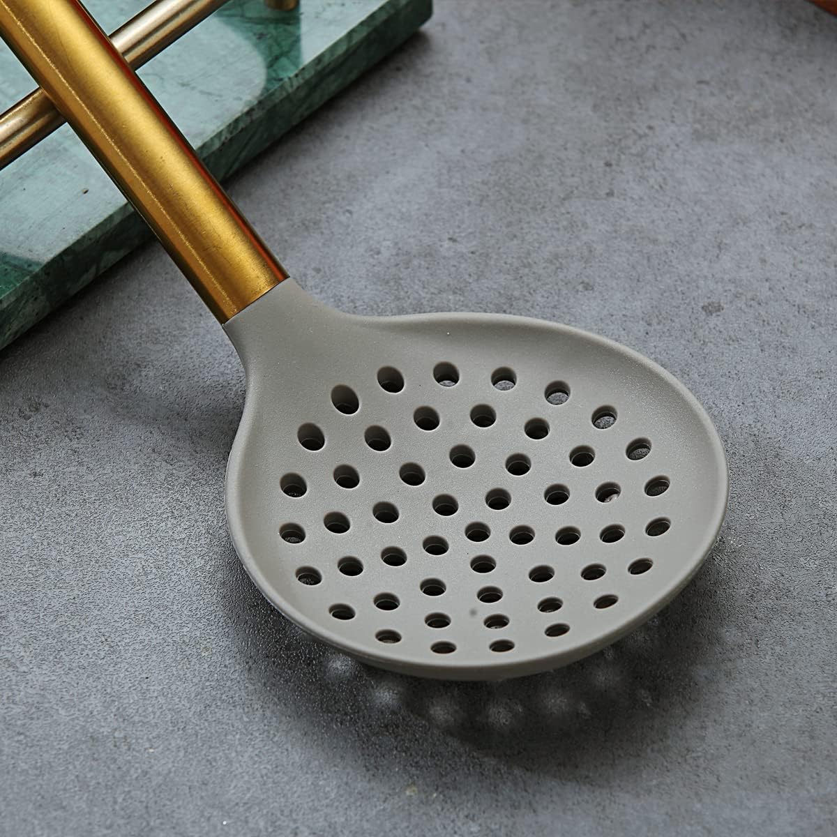 Gold Basting Brush, Non-stick Silicone Kitchen Brush For Cooking With Titanium Gold Plating Handle, Barbeque Brush, Pastry Brush, BBQ Brush, Dishwasher Safe, Easy to Clean