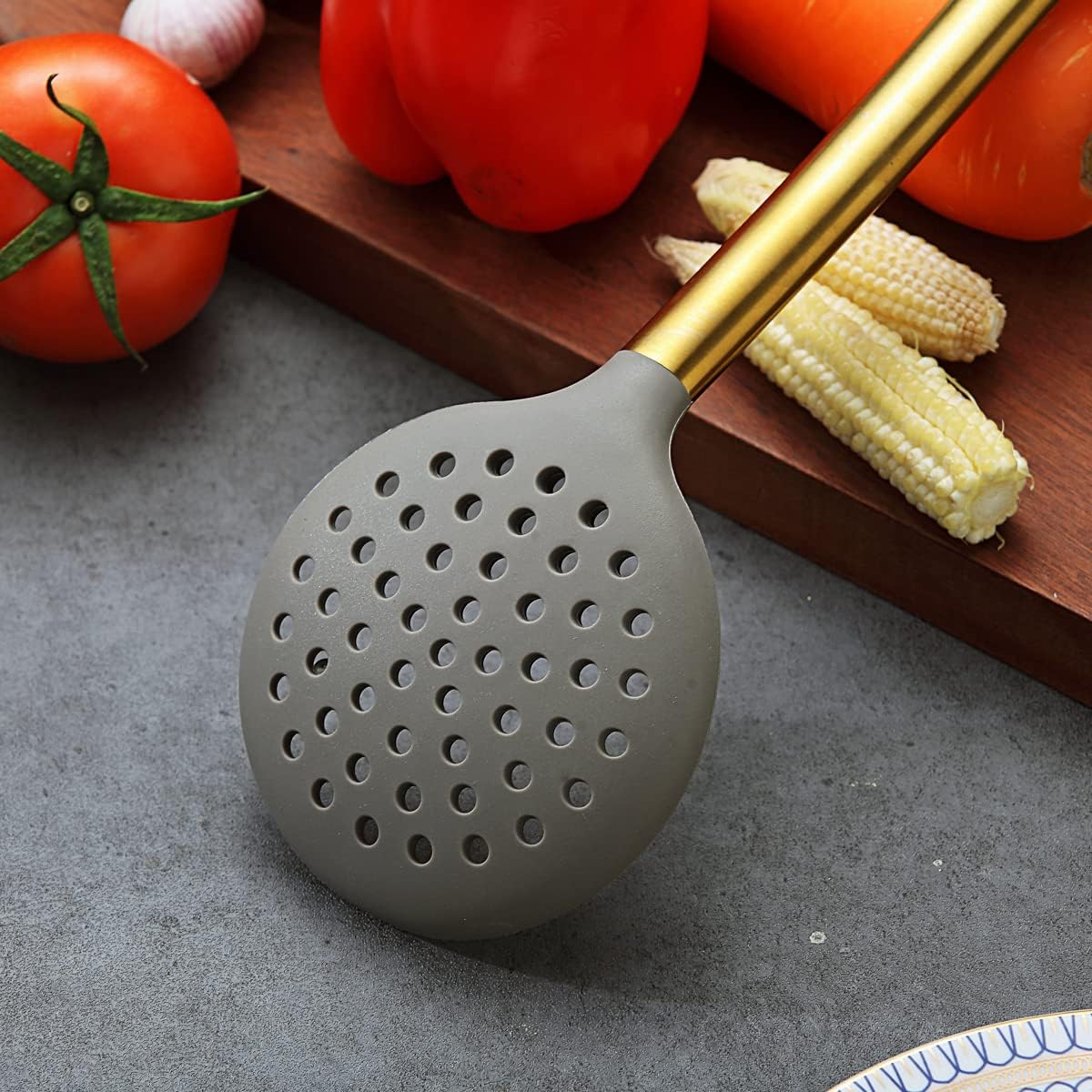 Gold Basting Brush, Non-stick Silicone Kitchen Brush For Cooking With Titanium Gold Plating Handle, Barbeque Brush, Pastry Brush, BBQ Brush, Dishwasher Safe, Easy to Clean
