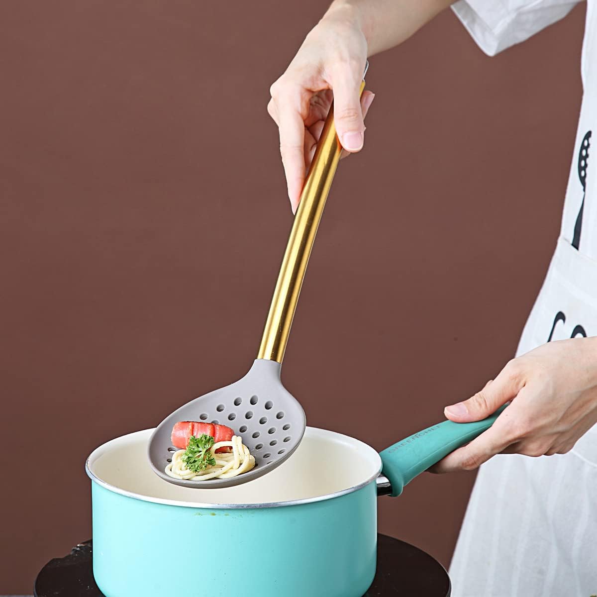 Gold Basting Brush, Non-stick Silicone Kitchen Brush For Cooking With Titanium Gold Plating Handle, Barbeque Brush, Pastry Brush, BBQ Brush, Dishwasher Safe, Easy to Clean