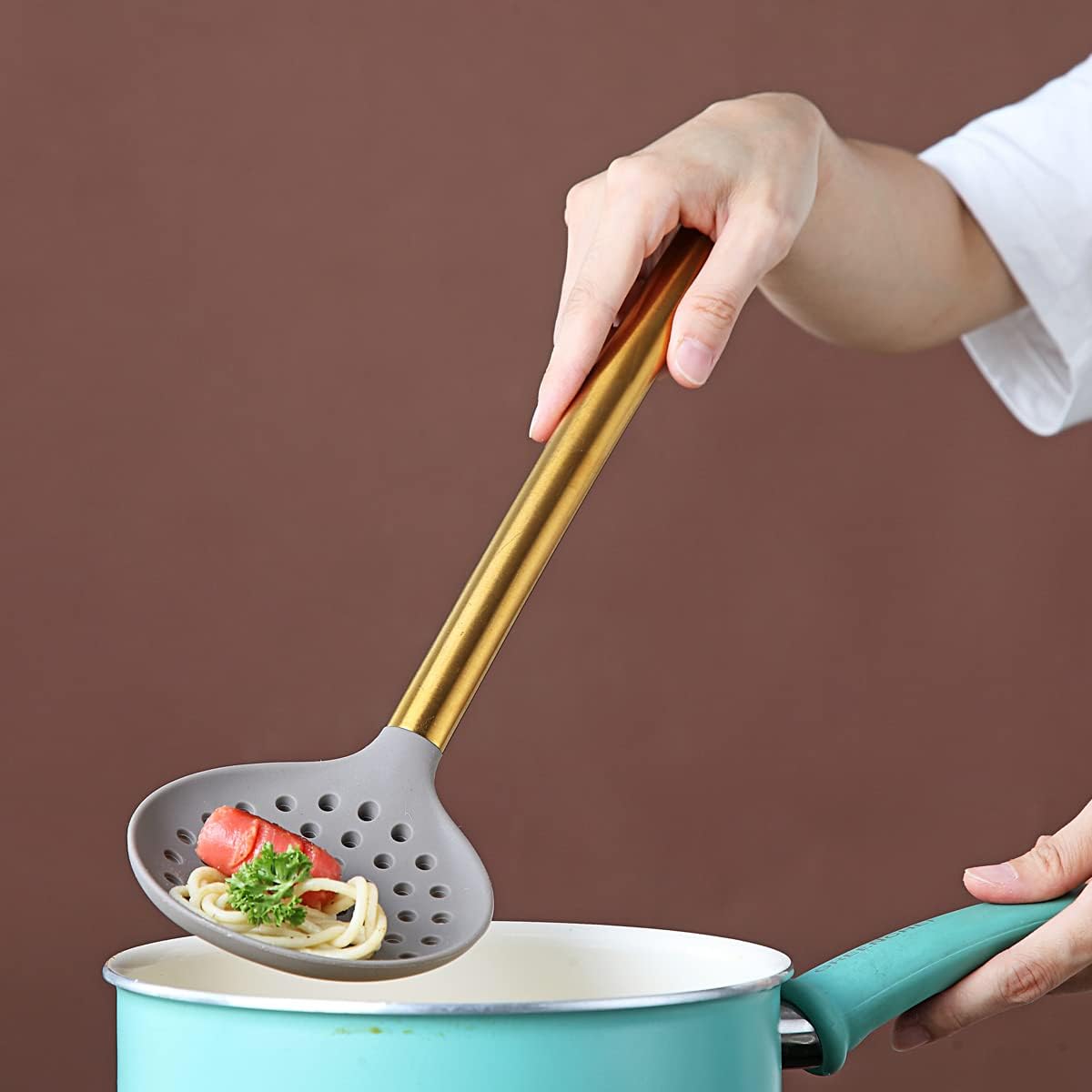 Gold Basting Brush, Non-stick Silicone Kitchen Brush For Cooking With Titanium Gold Plating Handle, Barbeque Brush, Pastry Brush, BBQ Brush, Dishwasher Safe, Easy to Clean