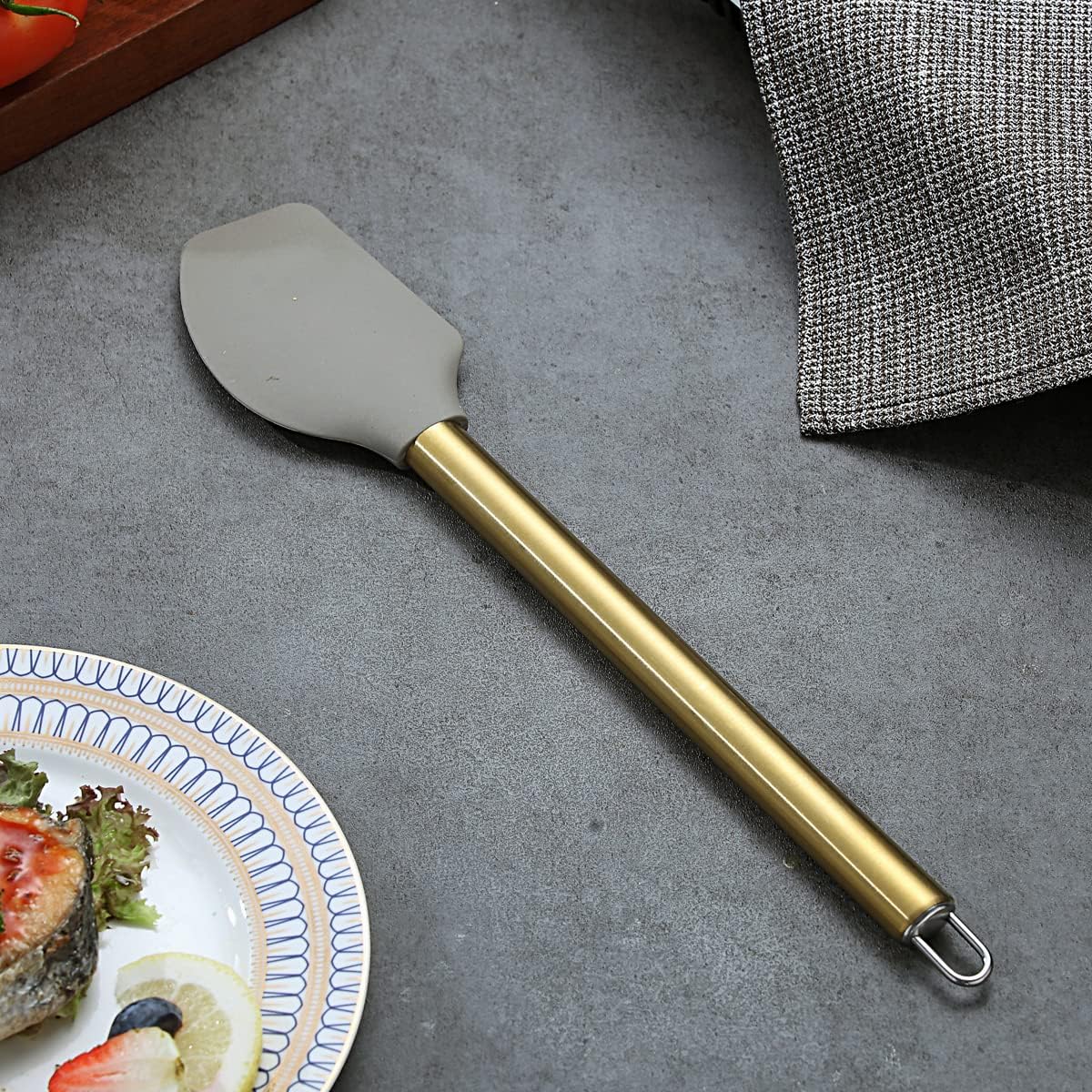 Gold Basting Brush, Non-stick Silicone Kitchen Brush For Cooking With Titanium Gold Plating Handle, Barbeque Brush, Pastry Brush, BBQ Brush, Dishwasher Safe, Easy to Clean