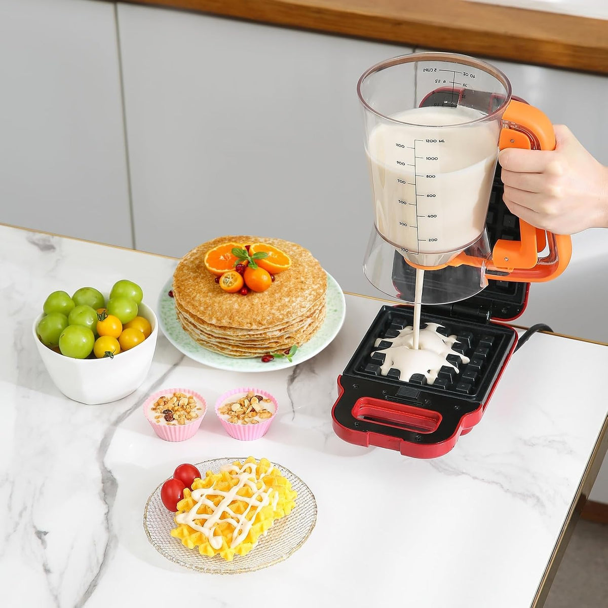 Pancake Batter Dispenser 5 Cup with Sturdy Handle,Batter Separator for Pancakes, Cupcake, Waffle, Muffin Mix, Cake & Crepe Batter pitcher with Squeeze Handle Baking Tools-Black