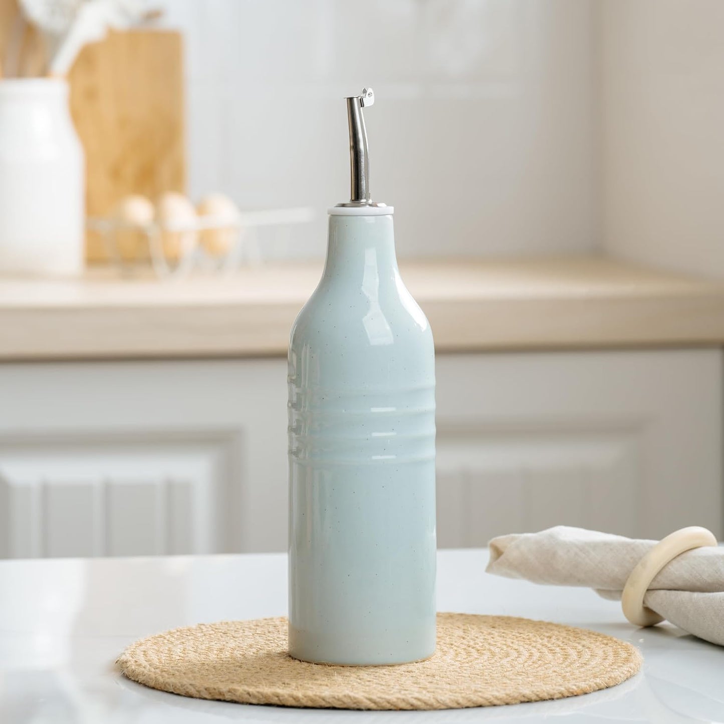 16oz Ceramic Oil Dispenser Bottle, 1 Piece, White | Oil Pourer for Kitchen, Equipped with Stainless Steel Pourers, Suitable for Storing Vinegar, Soy Sauce, Coffee Syrup
