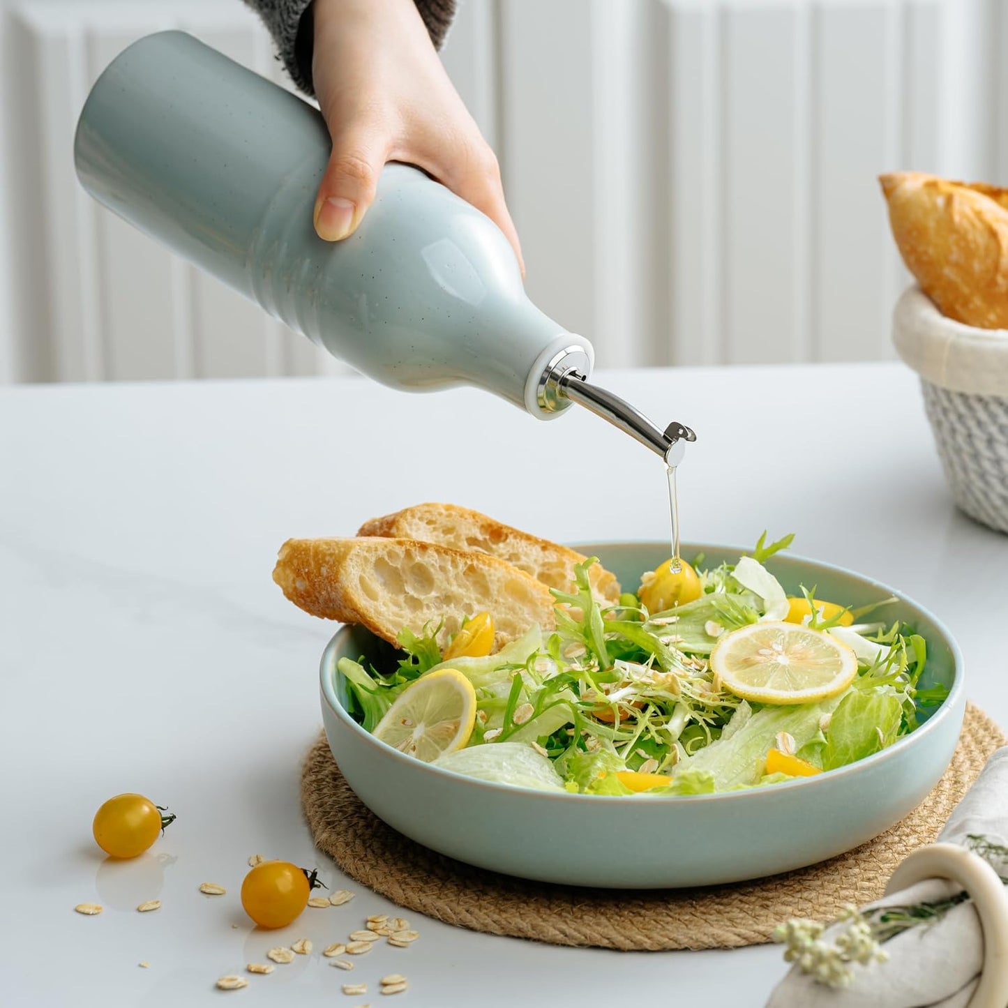 16oz Ceramic Oil Dispenser Bottle, 1 Piece, White | Oil Pourer for Kitchen, Equipped with Stainless Steel Pourers, Suitable for Storing Vinegar, Soy Sauce, Coffee Syrup