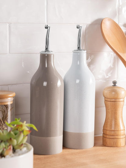 16oz Ceramic Oil Dispenser Bottle, 1 Piece, White | Oil Pourer for Kitchen, Equipped with Stainless Steel Pourers, Suitable for Storing Vinegar, Soy Sauce, Coffee Syrup