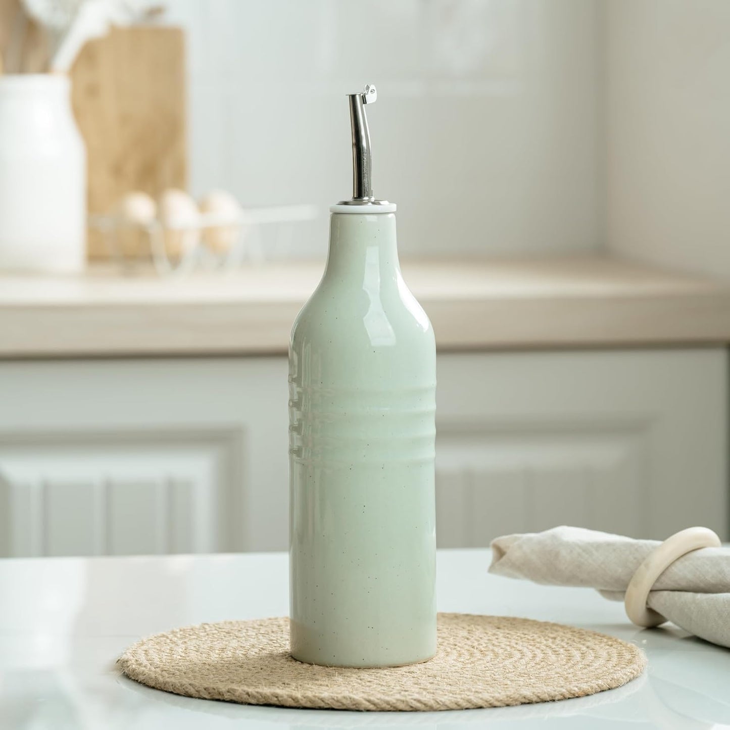 16oz Ceramic Oil Dispenser Bottle, 1 Piece, White | Oil Pourer for Kitchen, Equipped with Stainless Steel Pourers, Suitable for Storing Vinegar, Soy Sauce, Coffee Syrup
