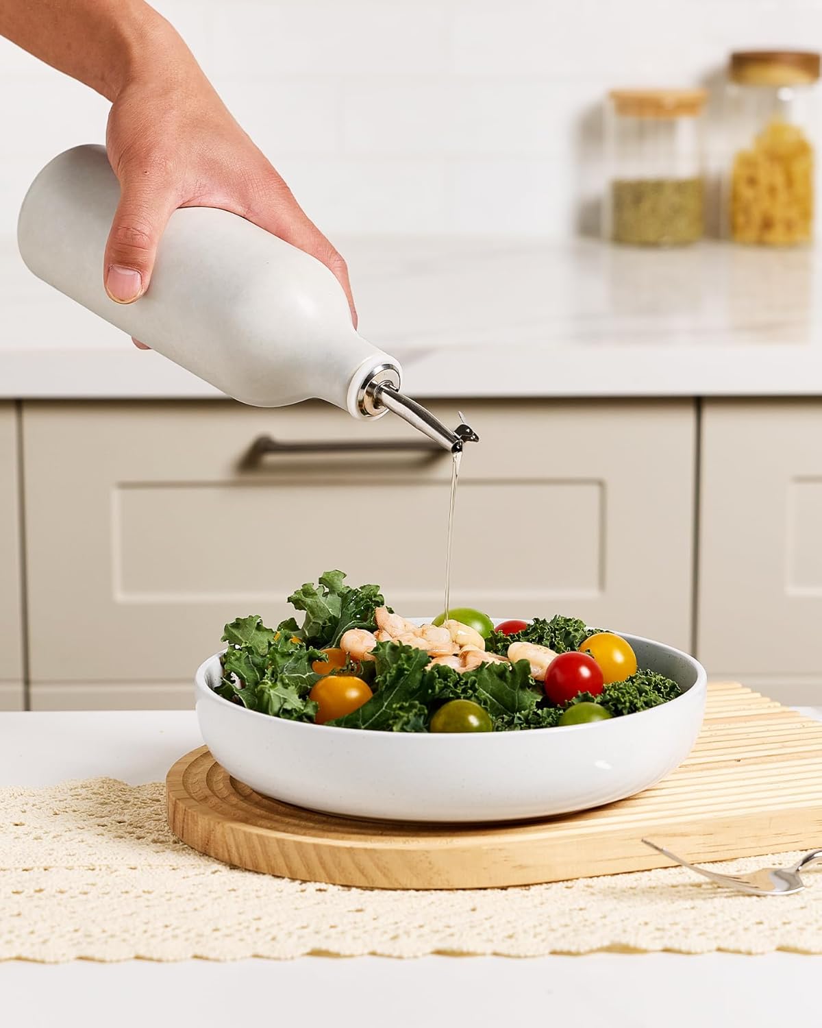 16oz Ceramic Oil Dispenser Bottle, 1 Piece, White | Oil Pourer for Kitchen, Equipped with Stainless Steel Pourers, Suitable for Storing Vinegar, Soy Sauce, Coffee Syrup