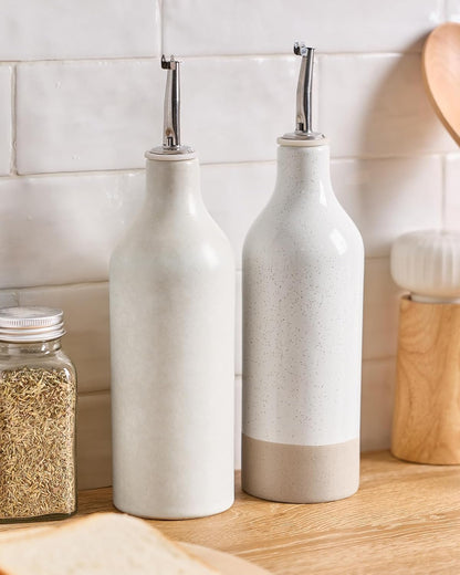 16oz Ceramic Oil Dispenser Bottle, 1 Piece, White | Oil Pourer for Kitchen, Equipped with Stainless Steel Pourers, Suitable for Storing Vinegar, Soy Sauce, Coffee Syrup