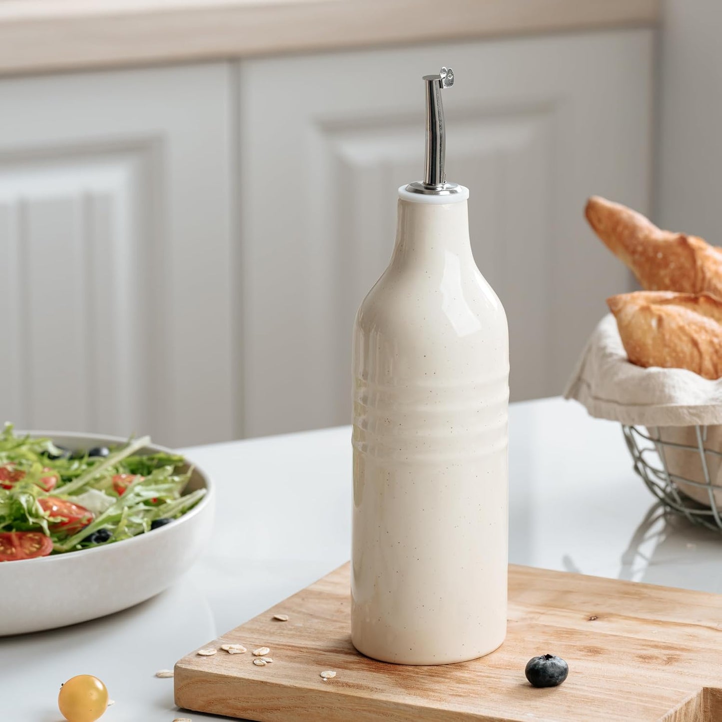 16oz Ceramic Oil Dispenser Bottle, 1 Piece, White | Oil Pourer for Kitchen, Equipped with Stainless Steel Pourers, Suitable for Storing Vinegar, Soy Sauce, Coffee Syrup