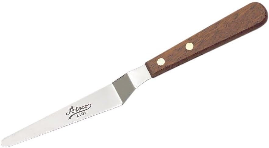 1383 Offset Icing Spatula with Wood Handle, 5"