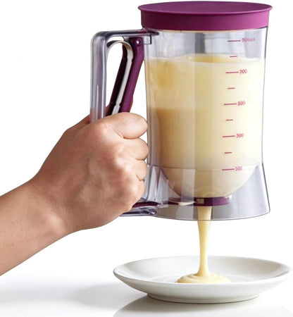 Pancake Batter Dispenser, Batter Dispenser with Squeeze Handle for Pancakes, Waffles, Muffins, And Crepes Baking Tools 900ml