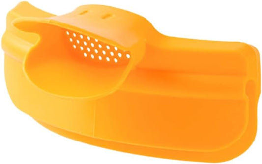 Silicone Clip-on Pot Edge Pour Funnel with Strainer Heat Resistant Anti-Spill Soup Draining Tool for Easy Liquid Pouring Dishwasher Safe Kitchen Gadget 5.11X2.75X1.57In
