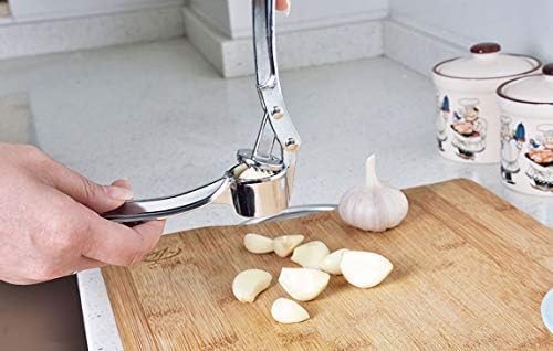 Garlic Press Mashed Garlic Crusher Peeler Chopper Garlic Puree Maker Heavy Duty Stainless Zinc Alloy