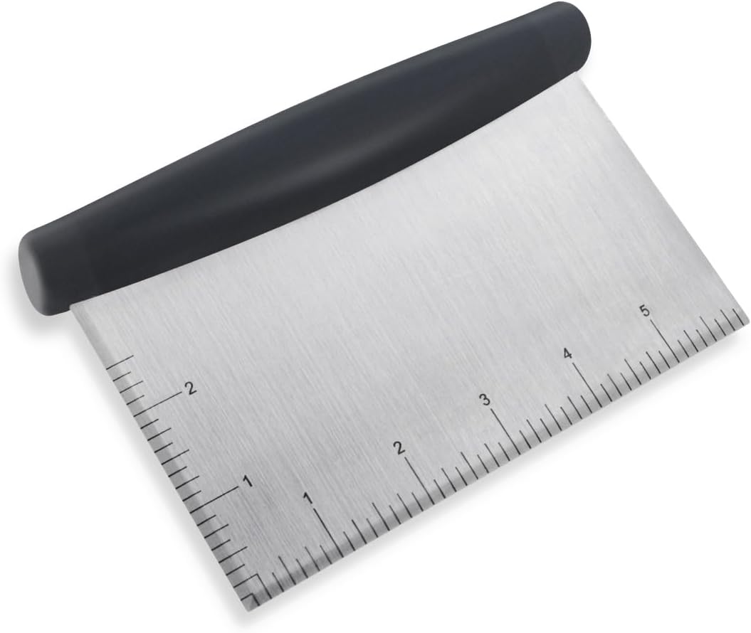 Plastic Bread Scraper Dough Cutter with Measuring Scale Multipurpose Bench Scraper Kitchen Tool Pastry Scraper for Cake Baking Food Pizza Stainless Steel Dough Scraper and Chopper Bench Knife (Black)