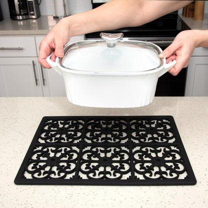 É, Extra Large, Thick, Silicone Trivet for Hot Dishes, Pots, and Pans, Heat Resistant Mat for Countertop, Hot Pad for Kitchen, Easy to Clean, 16 x 12 x 3/8 Inches, White