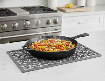 É, Extra Large, Thick, Silicone Trivet for Hot Dishes, Pots, and Pans, Heat Resistant Mat for Countertop, Hot Pad for Kitchen, Easy to Clean, 16 x 12 x 3/8 Inches, White