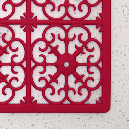 É, Extra Large, Thick, Silicone Trivet for Hot Dishes, Pots, and Pans, Heat Resistant Mat for Countertop, Hot Pad for Kitchen, Easy to Clean, 16 x 12 x 3/8 Inches, White