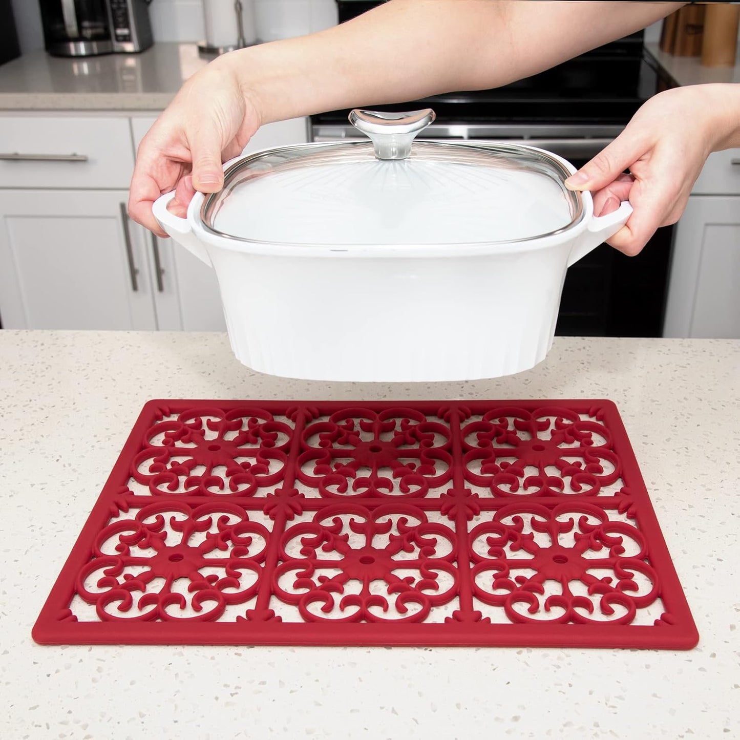 É, Extra Large, Thick, Silicone Trivet for Hot Dishes, Pots, and Pans, Heat Resistant Mat for Countertop, Hot Pad for Kitchen, Easy to Clean, 16 x 12 x 3/8 Inches, White